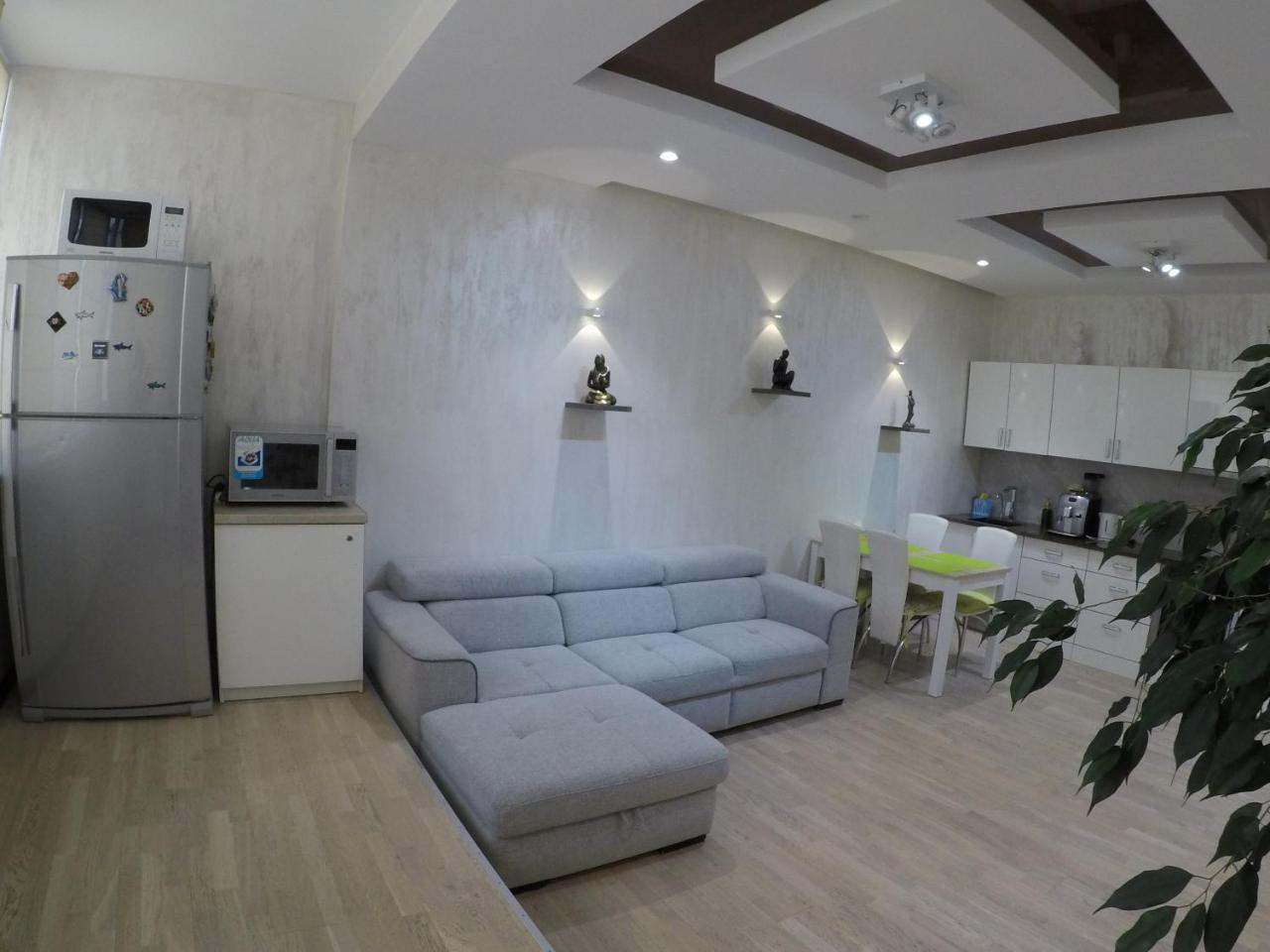 Apartment On Dragomirova Kyjev Exteriér fotografie